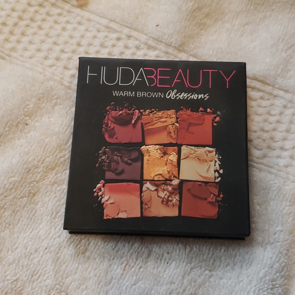 HudaBeauty Warm Brown obsessions